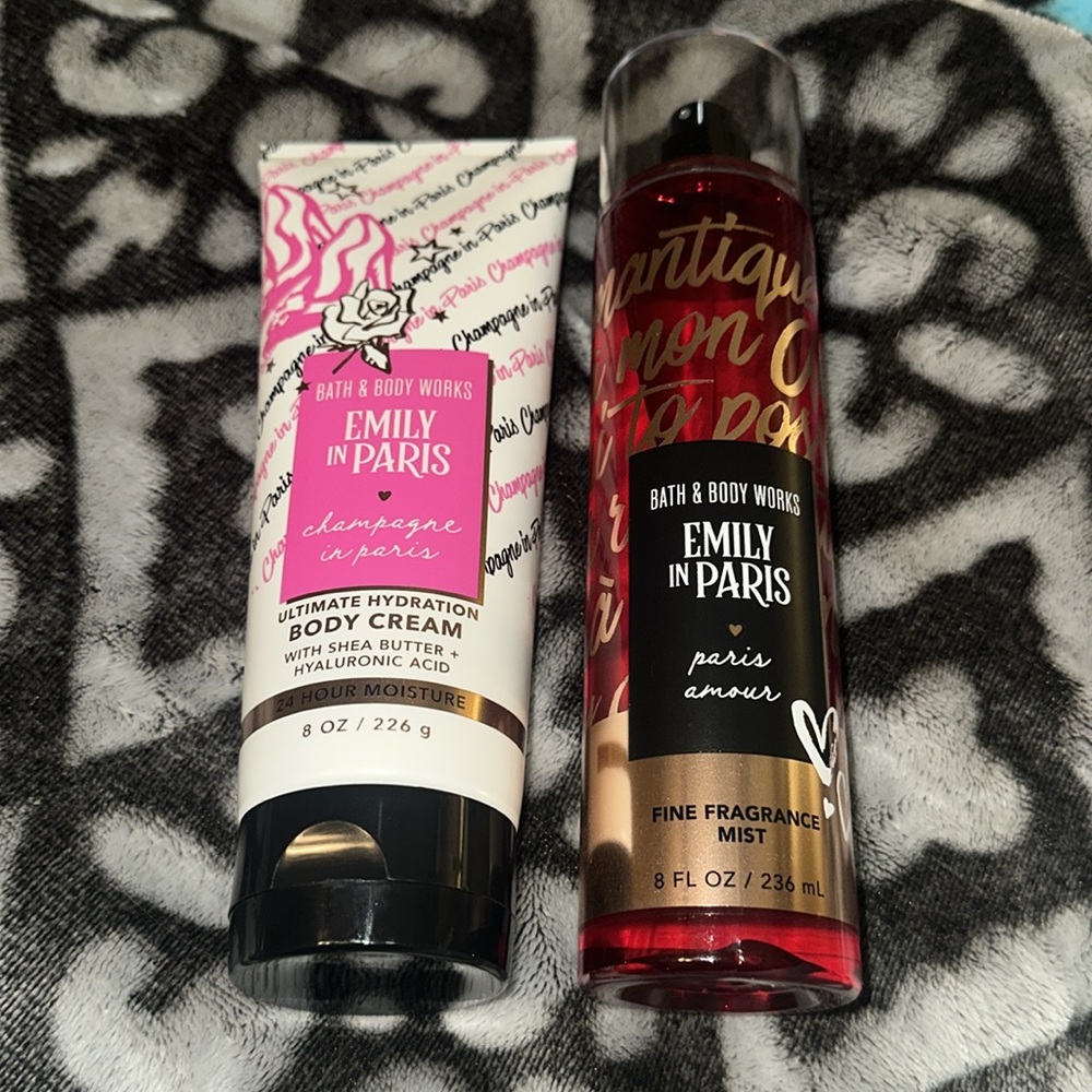 Emily in Paris Bath & Body works set NWT Full size